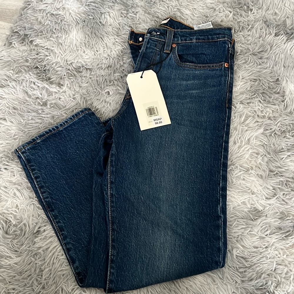 NWT Levi’s Wedgie Straight Jeans